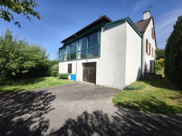 Maison a vendre Glénat 15150 Cantal 186 m2 7 pièces 193325 euros
