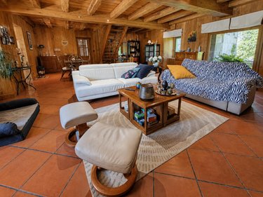 Maison a vendre Arpajon-sur-Cère 15130 Cantal 131 m2 4 pièces 309000 euros