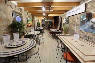 Immeuble a vendre Locronan 29180 Finistère 150 m2  401300 euros