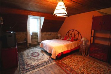 Immeuble a vendre Locronan 29180 Finistère 150 m2  401300 euros