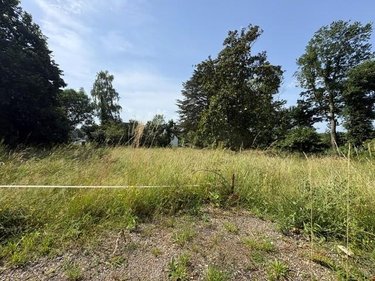 Terrain a batir a vendre Plomelin 29700 Finistère 651 m2  85600 euros