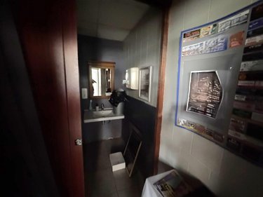 Location fonds et murs commerciaux Cambrai 59400 Nord 178 m2  2225 euros