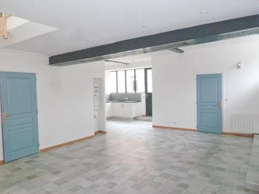 Location appartement Montsûrs 53150 Mayenne 94 m2  550 euros