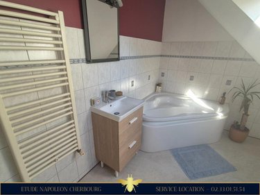 Location appartement Cherbourg-en-Cotentin 50100 Manche 78 m2 4 pièces 880 euros