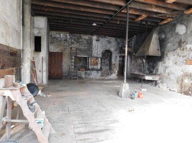 Immeuble a vendre Pont-d'Ain 01160 Ain 138 m2  75500 euros