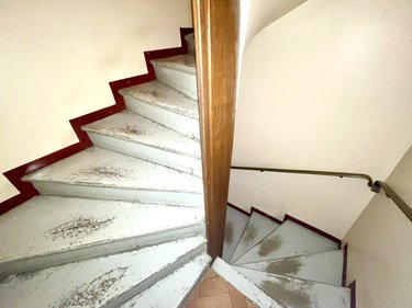 Immeuble a vendre Saint-Chély-d'Apcher 48200 Lozère 115 m2  101000 euros