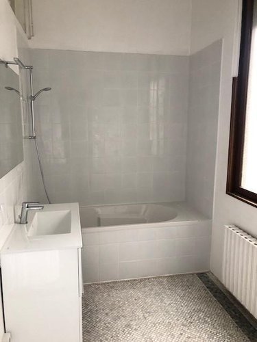 Location fonds et murs commerciaux Rouen 76000 Seine-Maritime 63 m2  770 euros