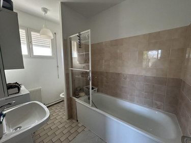 Location appartement Beaune 21200 Côte-d'Or 38 m2 2 pièces 535 euros