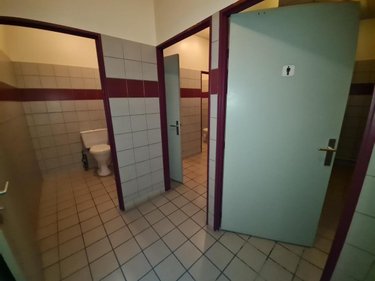 Fonds et murs commerciaux a vendre Vendôme 41100 Loir-et-Cher 602 m2  250000 euros