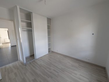 Location appartement Corps-Nuds 35150 Ille-et-Vilaine 47 m2  535 euros