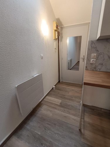 Location appartement Le Neubourg 27110 Eure 21 m2 1 pièce 423 euros