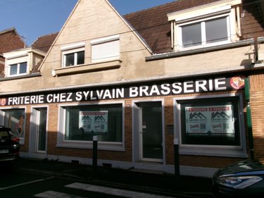 Location fonds et murs commerciaux Haillicourt 62940 Pas-de-Calais 151 m2  1000 euros