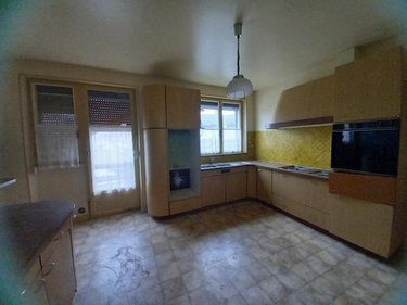 Immeuble a vendre Fère-en-Tardenois 02130 Aisne 500 m2  199000 euros