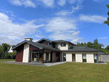 Maison a vendre Loudéac 22600 Côtes-d'Armor 256 m2  572110 euros