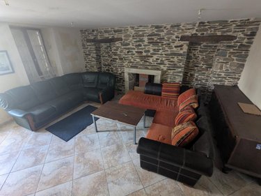 Immeuble a vendre Gourin 56110 Morbihan 189 m2  205300 euros