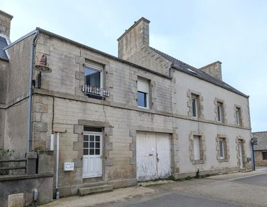 Maison a vendre Plouescat 29430 Finistère 257 m2 11 pièces 199700 euros