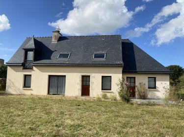 Maison a vendre Ploëzal 22260 Côtes-d'Armor 140 m2  220500 euros