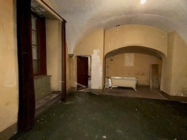 Appartement a vendre Thiers 63300 Puy-de-Dôme 208 m2 8 pièces 79000 euros