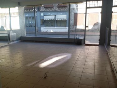 Location fonds et murs commerciaux Orbec 14290 Calvados 56 m2  550 euros