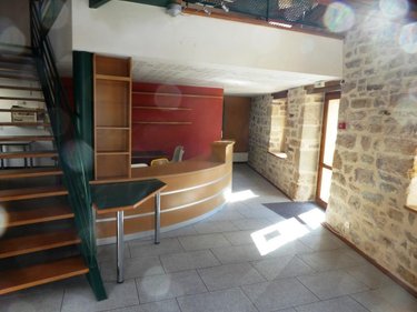 Immeuble a vendre Guémené-sur-Scorff 56160 Morbihan 70 m2  105750 euros