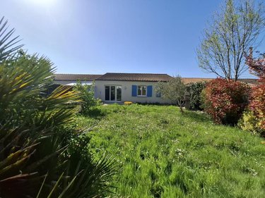 Maison a vendre Saintes 17100 Charente-Maritime 103 m2 4 pièces 251808 euros