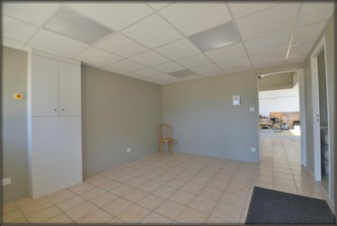Fonds et murs commerciaux a vendre L'Hermitage 35590 Ille-et-Vilaine 85 m2  140000 euros