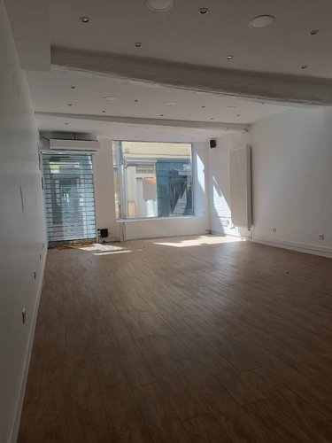 Location fonds et murs commerciaux Bourg-en-Bresse 01000 Ain 80 m2  750 euros