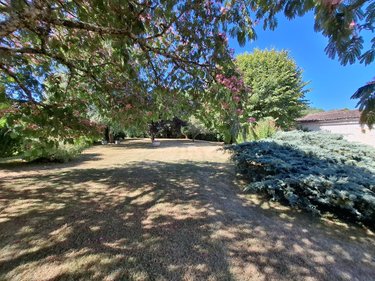 Maison a vendre Nieul-lès-Saintes 17810 Charente-Maritime 223 m2 7 pièces 375000 euros