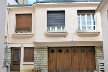 Immeuble a vendre Bourges 18000 Cher 244 m2  343200 euros