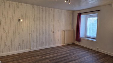 Location maison Plougonven 29640 Finistère 69 m2  750 euros