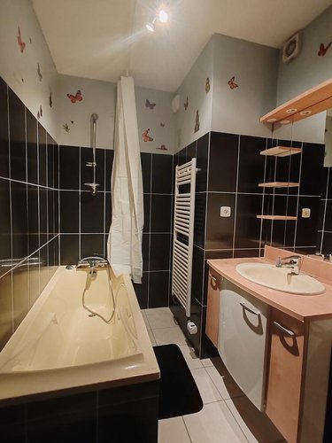 Location maison Plougonven 29640 Finistère 69 m2  750 euros