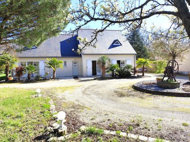 Maison a vendre Saint-Saturnin-sur-Loire 49320 Maine-et-Loire 215 m2 10 pièces 390000 euros