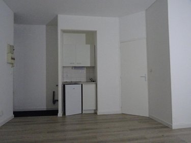 Location appartement Reims 51100 Marne 19 m2 1 pièce 350 euros