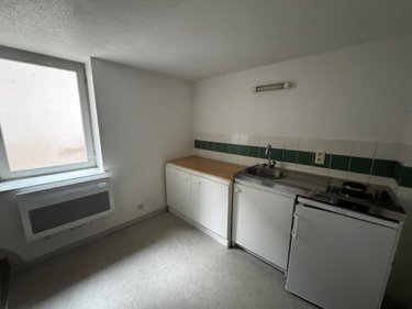Location appartement Dole 39100 Jura 15 m2 1 pièce 250 euros