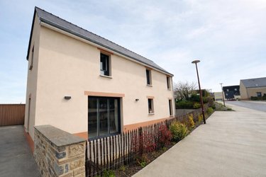 Location maison Saint Père Marc en Poulet 35430 Ille-et-Vilaine 104 m2 5 pièces 1270 euros