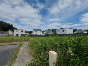 Terrain a batir a vendre Nostang 56690 Morbihan 539 m2  104745 euros
