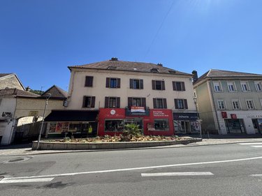 Immeuble a vendre Pont de Roide Vermondans 25150 Doubs 550 m2  525000 euros