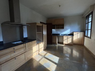 Maison a vendre Évron 53600 Mayenne 156 m2 6 pièces 188550 euros