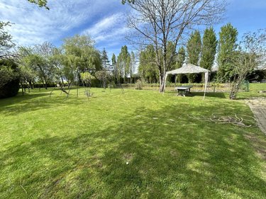 Maison a vendre Entrammes 53260 Mayenne 178 m2 8 pièces 334400 euros