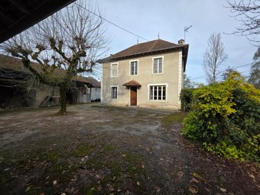 Maison a vendre Groslée Saint Benoit 01300 Ain 200 m2 7 pièces 219000 euros