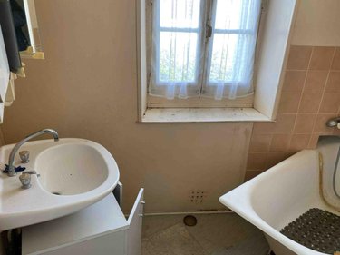 Maison a vendre Crocy 14620 Calvados 150 m2 8 pièces 127100 euros