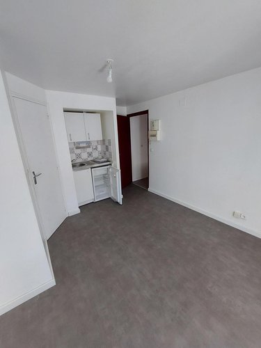 Location appartement Reims 51100 Marne 19 m2  480 euros