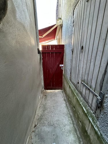 Immeuble a vendre Le Palais 56360 Morbihan 53 m2  132480 euros