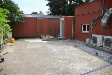 Immeuble a vendre Bourges 18000 Cher 241 m2  364000 euros