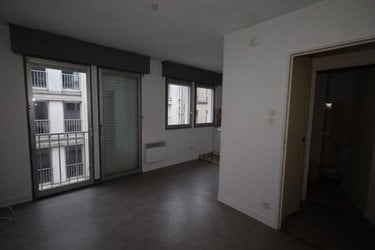 Location appartement Cambrai 59400 Nord 21 m2 1 pièce 330 euros