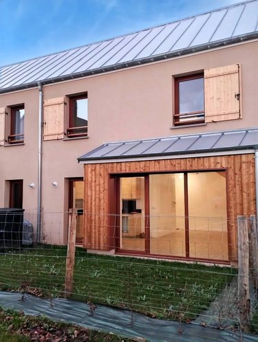 Location appartement Soliers 14540 Calvados 72 m2 3 pièces 970 euros