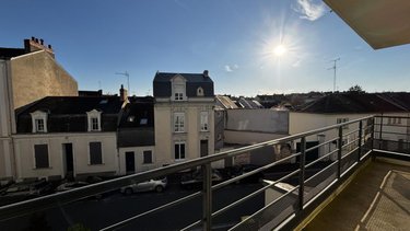 Appartement a vendre Angers 49000 Maine-et-Loire 74 m2 3 pièces 266700 euros
