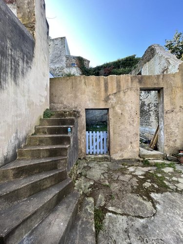 Immeuble a vendre Le Palais 56360 Morbihan 53 m2  132480 euros