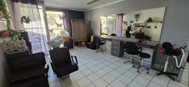 Immeuble a vendre Questembert 56230 Morbihan 165 m2  220500 euros