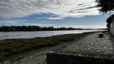 Immeuble a vendre Bouchemaine 49080 Maine-et-Loire 88 m2  294000 euros